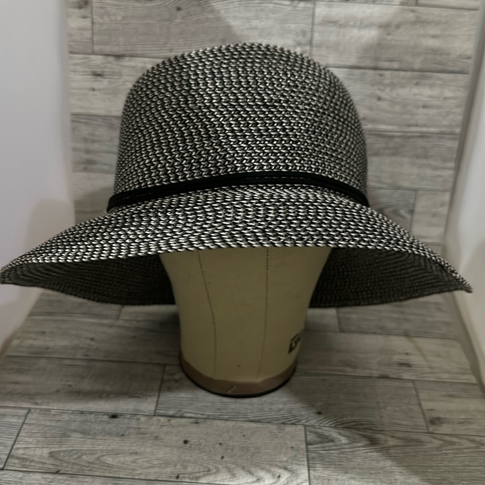 Sonoma black straw woven garden summer hat